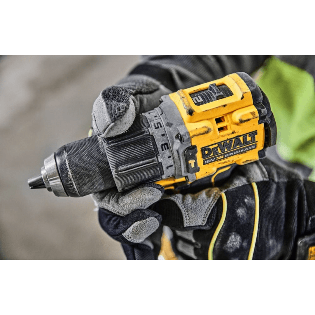 Аккумуляторная ударная бесщеточная дрель-шуруповерт DeWalt DCD805NT